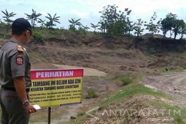 Pemkab Bojonegoro Larang Kegiatan Penambangan Pasir Darat