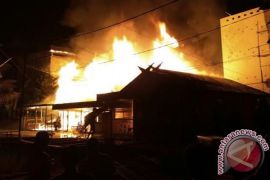 4 Rumah Di Buntok Ludes Terbakar 