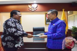Agus Suradnyana Kembali Bertugas Sebagai Bupati Buleleng