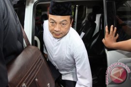 Bachtiar Nasir Hadiri Pemeriksaan Kasus Pencucian Uang