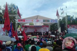 Simpatisan Zayat-Suri Padati Lokasi Kampanye Akbar 