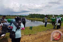 Limbah Pabrik PT AWL Pasaman Barat Diperiksa