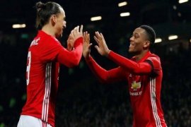  Ibrahimovic Puji Profesionalisme Martial  
