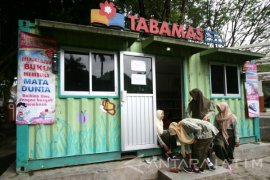 Taman Baca  Kontainer Bekas