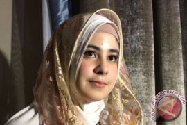 Risty Tagor jadi &acirc;&euro;&oelig;manekin berjalan&acirc;&euro; (video)