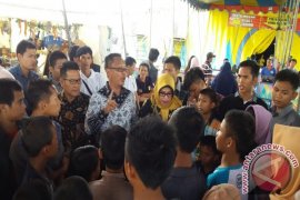 Tim Aswari Berbagi ajak anak yatim nonton sirkus
