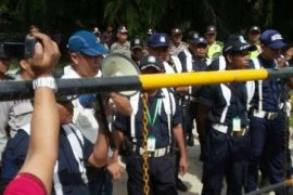 Anggota DPRD Siak Apresiasi Aksi Damai Tuntut Semenisasi Jalan