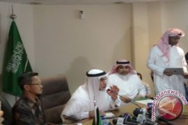 King Salman Scheduled to Meet Leaders of Islamic Groups