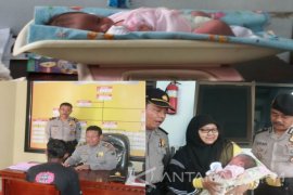 Polisi Trenggalek Periksa Anak Punk Telantarkan Bayi