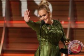 Ini Alasan Adele Akhirnya Batalkan Konsernya di Stadion Wembley