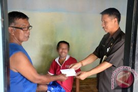 Gubernur Bali Bantu Penderita Gangguan Jiwa