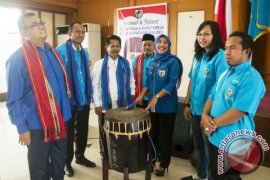 Gubernur Maluku Minta Dualisme Kepengurusan Knpi Disatukan