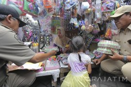 Pemkot Surabaya Sosialisasi "Permen Dot" Layak Dikonsumsi