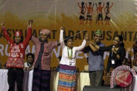 Rukka Sombolinggi Terpilih sebagai Sekjen AMAN