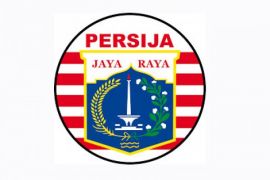 10 pemain Persija bermain imbang 1-1 lawan Persib