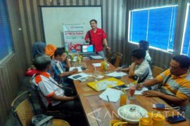 Smartfren Imbau Pengguna Telepon ke 4G GSM+