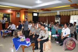 Sebaiknya Jalan Kaki Ke Haul Guru Sekumpul