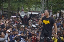 Naff-Kotak Meriahkan Penutupan Festival Prigi 2017