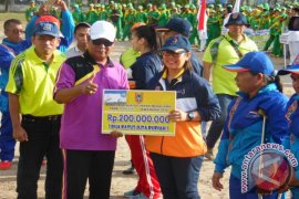 PENYERAHAN BONUS ATLET PON