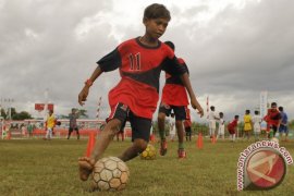 FESTIVAL BOLA PERBATASAN Page 1 Small