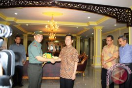 Danrem 101/Antasari Pamitan ke Bupati Batola 