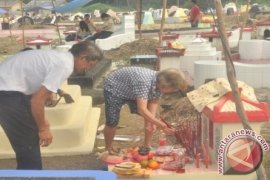 Bangka Barat Kumpulkan Data Tradisi "Cheng Beng"