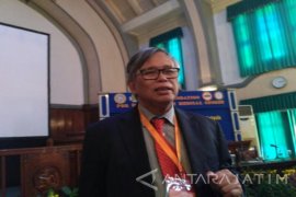 FK Unair-Belanda Bahas Program Pengembangan Transplantasi Ginjal