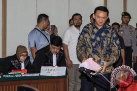 Hakim Memutuskan Agenda Pembacaan Tuntutan Ahok 20 April