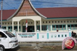 Dinas kesehatan Kolaka tingkatkan pelayanan puskesmas