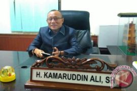 Legislator: Tanpa Komunikasi Pekajang Selamanya Terisolasi