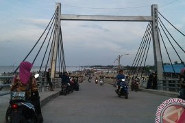 Tarif parkir kendaraan di WFC dikeluhkan warga