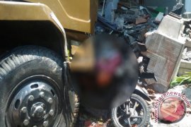 Truk Hantam Rumah di Badung, 2 Tewas