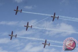 TNI AU Pamerkan Pesawat Tempur di Dirgantara Expo
