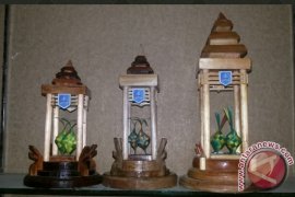 HSS Pamerkan Kerajinan Lokal di Incraft 2017