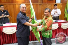 Bupati HSS Lepas 63 Peserta Penas KTNA XV