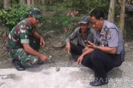 Warga Madiun Temukan Granat Diduga Masih Aktif