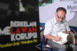 Bedah Buku Bambang Widjojanto