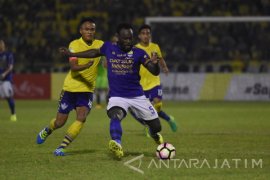 Persegres Gresik United Dikalahkan Persib