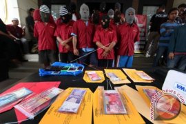 PENANGKAPAN PELAKU PERDAGANGAN MANUSIA