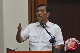 Luhut Tegaskan Freeport Harus Ikuti Aturan Indonesia
