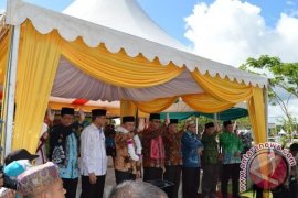 Dua Pejabat Genjot Pembangunan Kebun Raya Gianyar