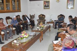 Gubernur Bali Bertemu Tokoh Adat Lintas Agama