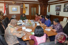 Bali Tuan Rumah Pertemuan Internasional Tentang Pesisir