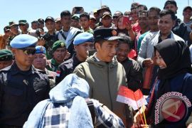 Presiden Joko Widodo Sapa Warga Natuna