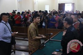 Hakim Vonis Dua Tahun Penjara Untuk Bupati Tanggamus Non Aktif 