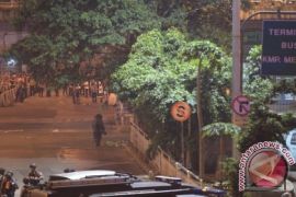 Dua Anggota Polri Alami Gangguan Pendengaran Akibat Ledakan di Kampung Melayu 