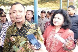 Waduh! Nama Bupati Barsel Dicatut Oknum Untuk Pinjam Uang