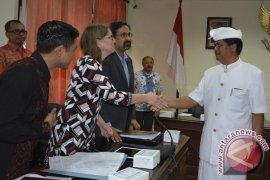 Wagub Bali Dorong Sinergi Pemberantasan Rabies