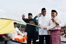 Gubri Hadiri Tradisi Balimau Kasai Di Kampar