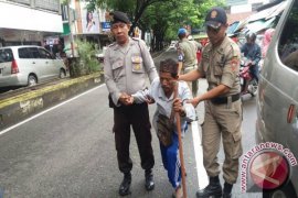 Belasan Gepeng di Ambon Terjaring Razia